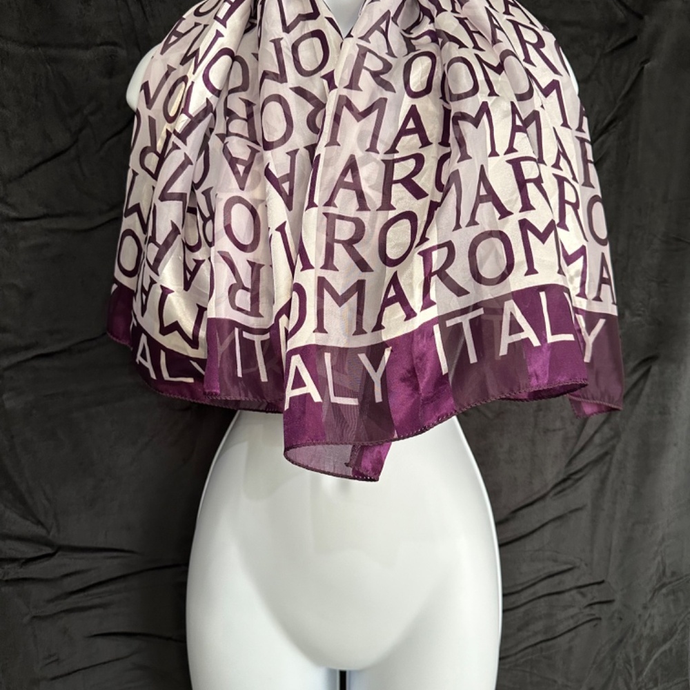 Women’s purple and white Italy scarf, size approximately 36” x 37” - Picture 2 of 4